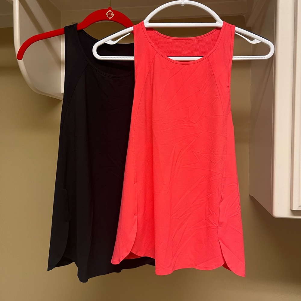 Bundle Lululemon Tanks